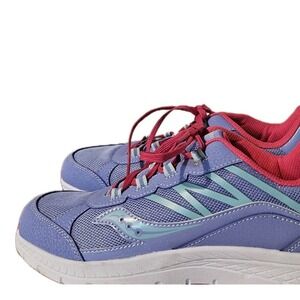 NEW Size 6 Saucony‎ Dash Women's Girls Purple Pink SK166255 No Box